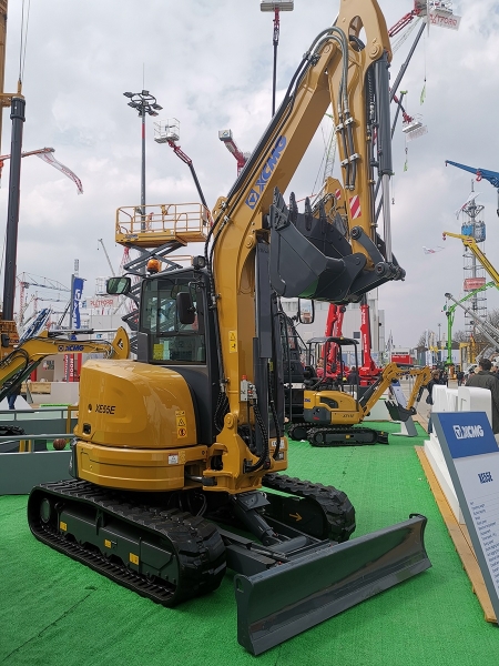 挖掘机履带应用